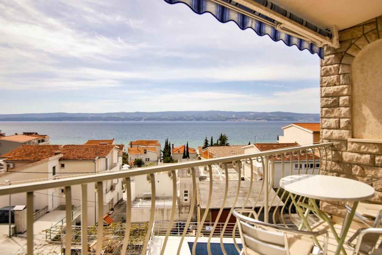 Apartments Babaja Omis Exterior photo