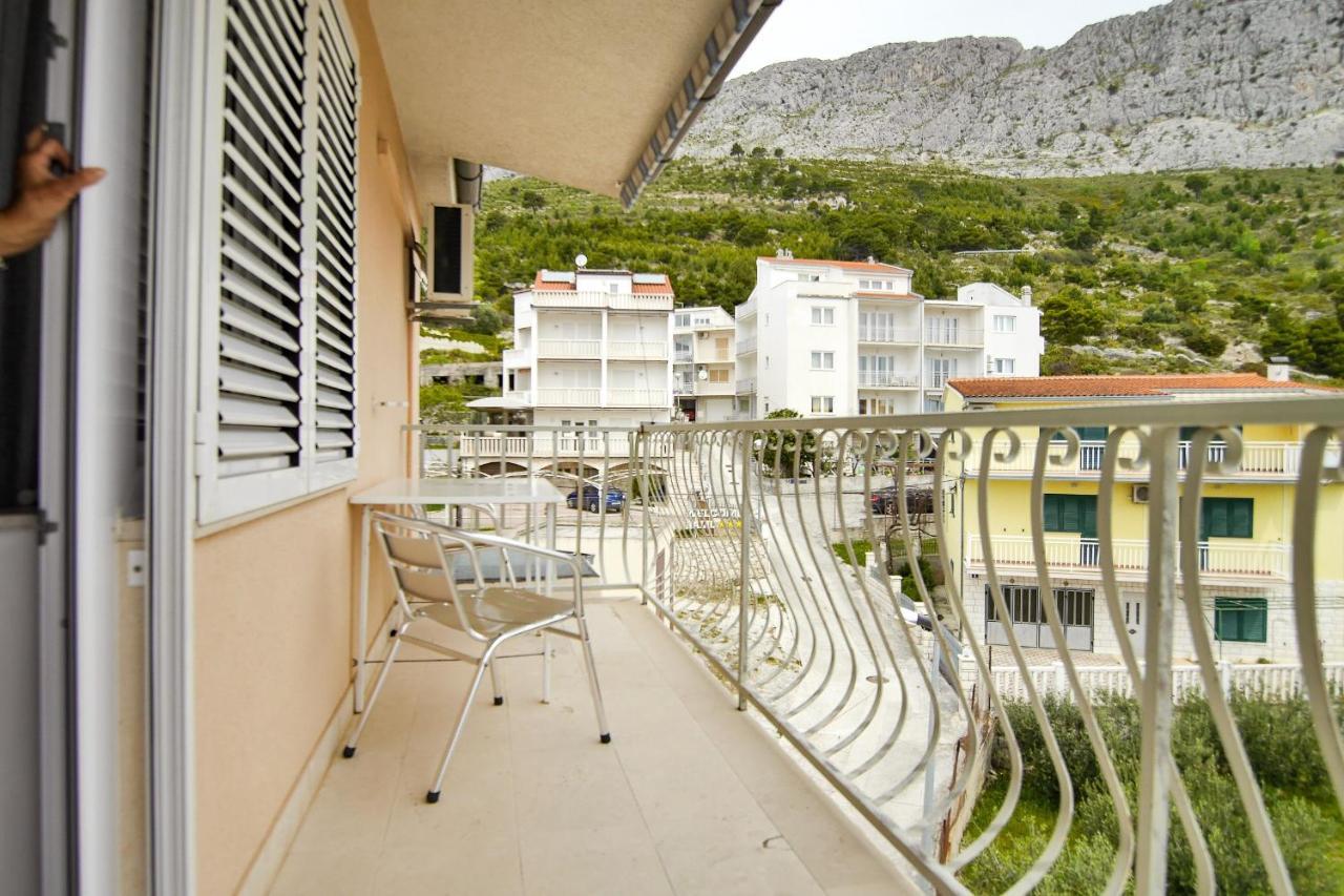 Apartments Babaja Omis Exterior photo